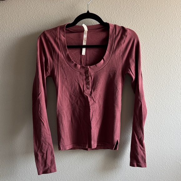 Free People Wide Awake Layering Top Crushed Berry Pink size medium/Large - Picture 2 of 6